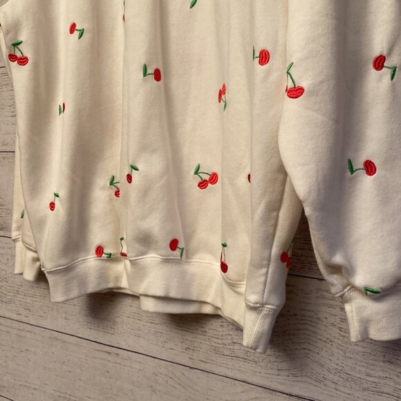 Vinyl Icons from TJ Maxx Embroidered Cherry Cherries Sweatshirt Sweatpants Set - Picture 9 of 13